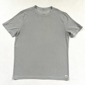 Vuori Heather Grey Strato Tech Tee Short Sleeve Performance Crew Shirt V126 M